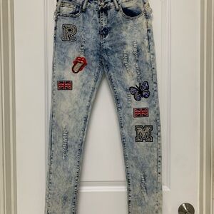 NWT Rebel Love Jeans Paris 207 Embroidered Stretch w/Patches Size 9/10